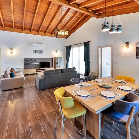 Willa Islamlar Sleeps 4 With Pool Air Con And Wifi Islamlar (Mediterranean)